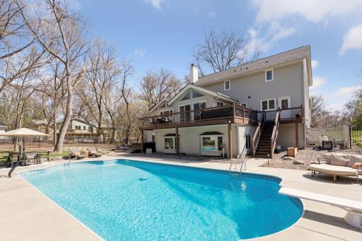 15600 White Pine Drive, Wayzata, MN 55391