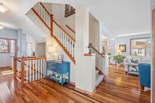 6143 Southview Court, Mound, MN 55364