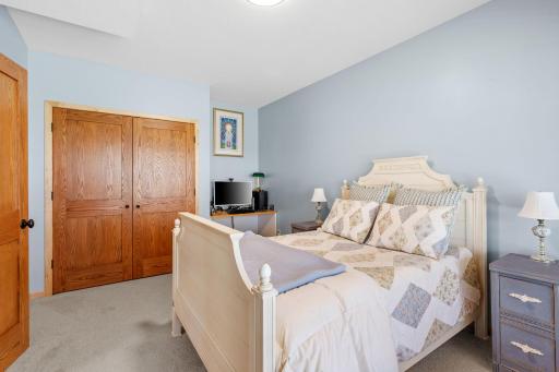 6143 Southview Court, Mound, MN 55364