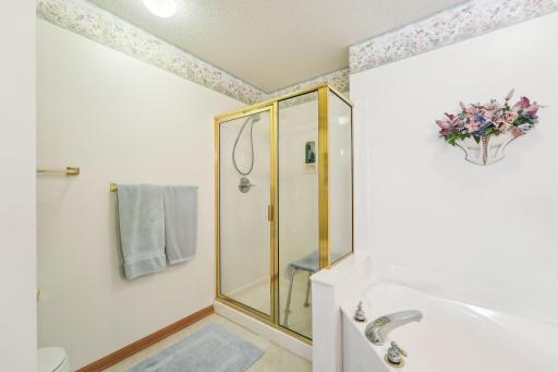 14603 Beverley Lane, Savage, MN 55378