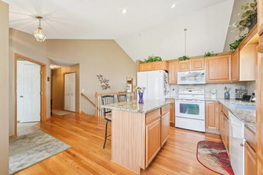 14603 Beverley Lane, Savage, MN 55378