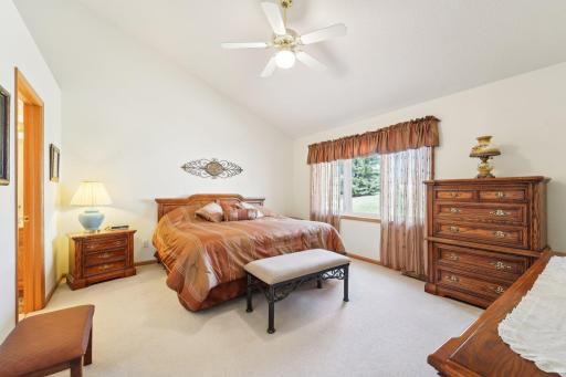 14603 Beverley Lane, Savage, MN 55378