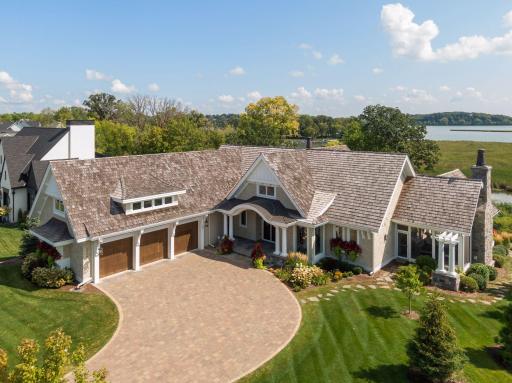 3770 Woodland Cove Parkway, Excelsior, MN 55331