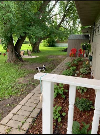220 Minnesota Avenue NE, Warroad, MN 56763