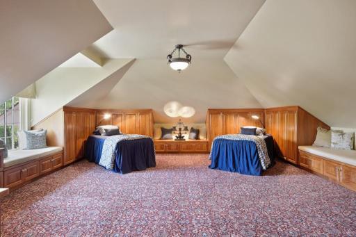 Upper level bedroom or flex space!