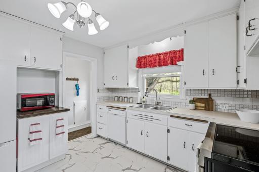 8713 Lincoln Street NE, Minneapolis, MN 55434