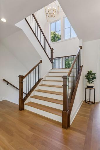 3525 Montgomerie Avenue, Wayzata, MN 55391
