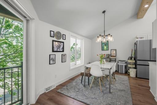 613 Cromwell Avenue, Saint Paul, MN 55104