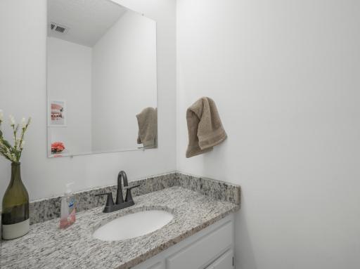 613 Cromwell Avenue, Saint Paul, MN 55104