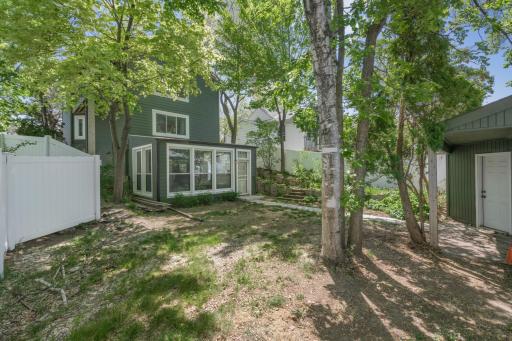 613 Cromwell Avenue, Saint Paul, MN 55104