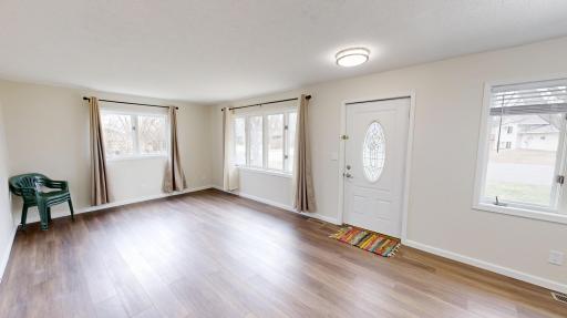 2304 3rd Avenue SE, Willmar, MN 56201