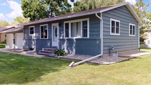 2304 3rd Avenue SE, Willmar, MN 56201