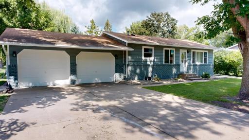 2304 3rd Avenue SE, Willmar, MN 56201