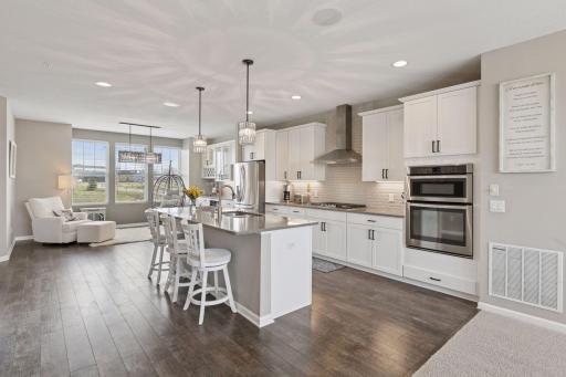 1430 Old Highway 8 NW, Saint Paul, MN 55112