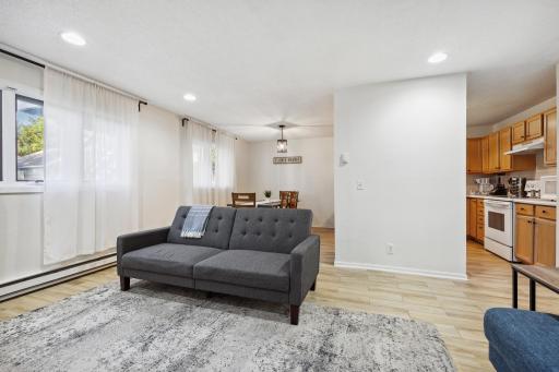 2218 22nd Avenue S, Minneapolis, MN 55404