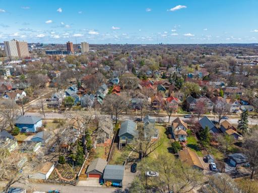 2218 22nd Avenue S, Minneapolis, MN 55404