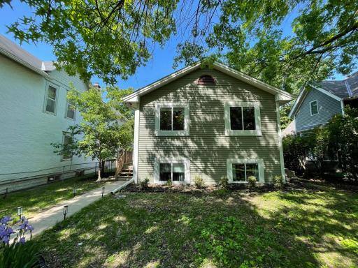 2218 22nd Avenue S, Minneapolis, MN 55404