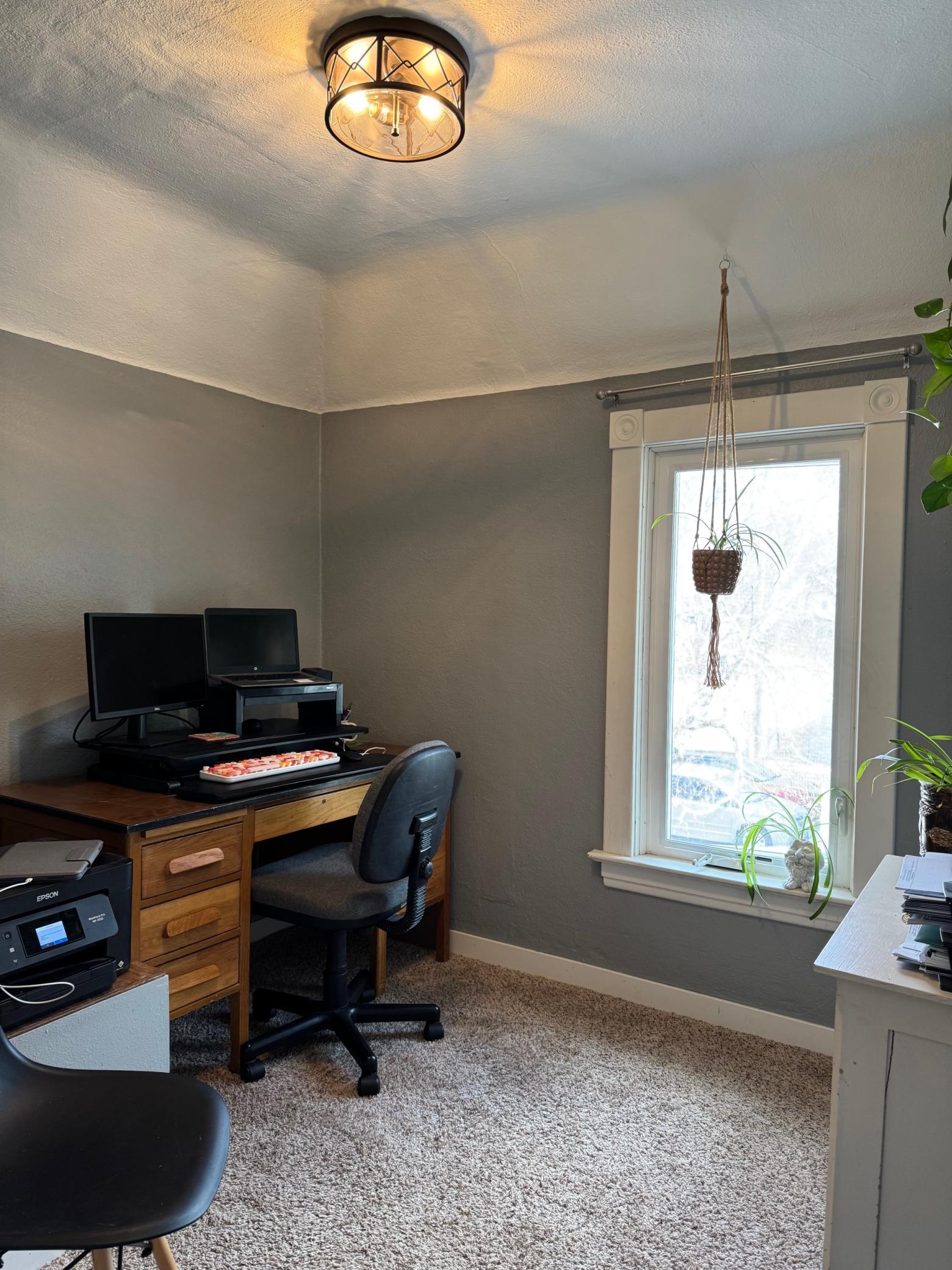 office.jpg