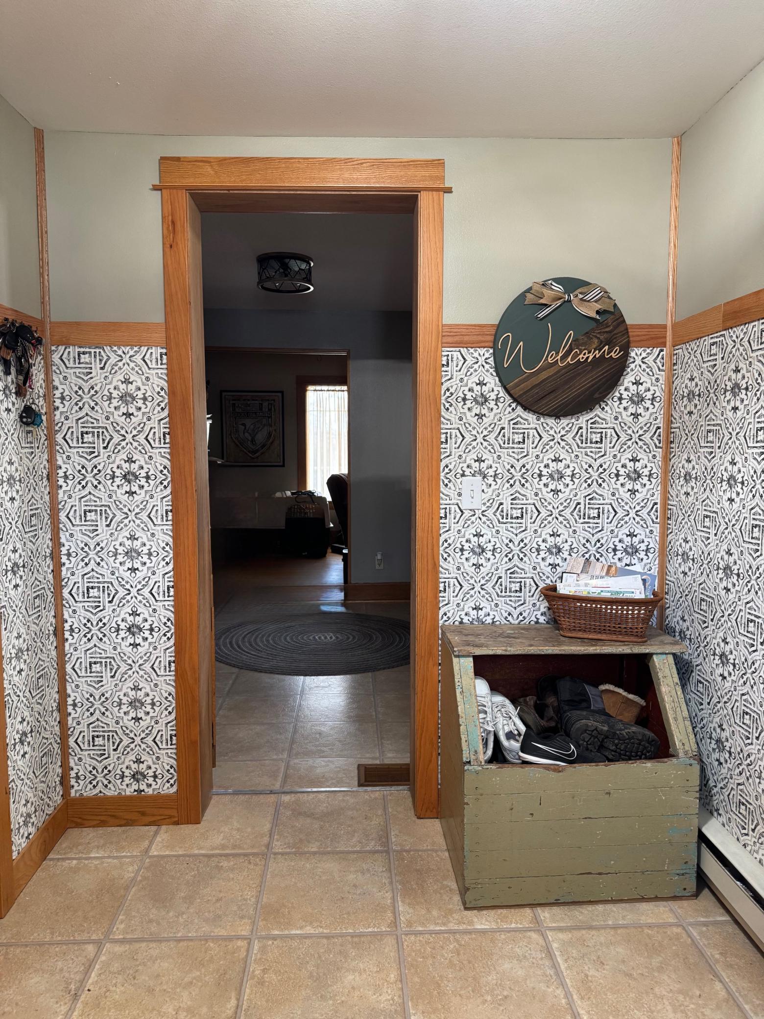 large entry 2.jpg