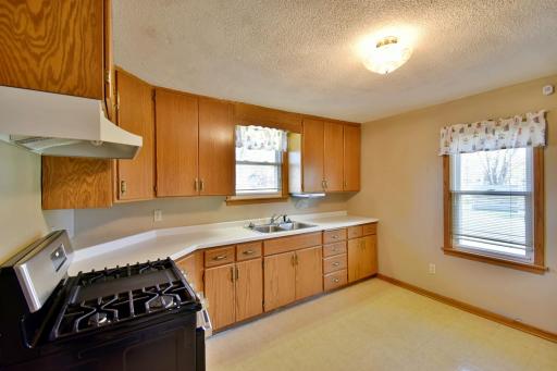 220 10th Street S, Sauk Rapids, MN 56379