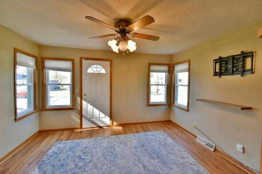 220 10th Street S, Sauk Rapids, MN 56379
