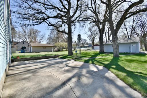 220 10th Street S, Sauk Rapids, MN 56379