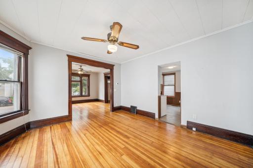 418 Baker Street W, Saint Paul, MN 55107