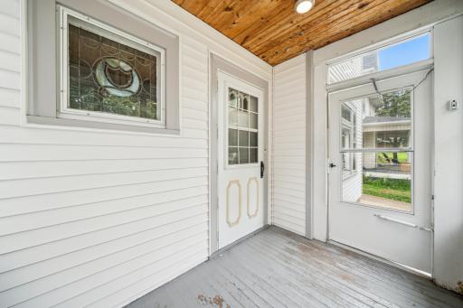 418 Baker Street W, Saint Paul, MN 55107