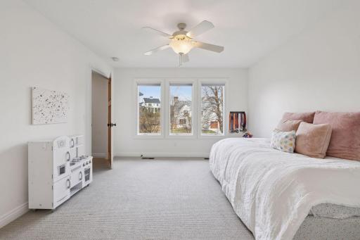 5170 Kelsey Terrace, Edina, MN 55436