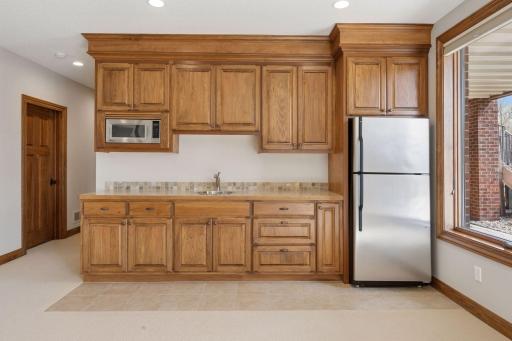 5170 Kelsey Terrace, Edina, MN 55436