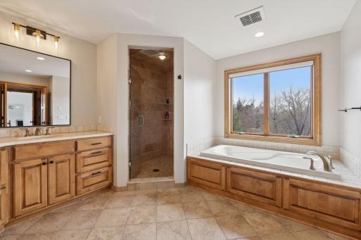 5170 Kelsey Terrace, Edina, MN 55436