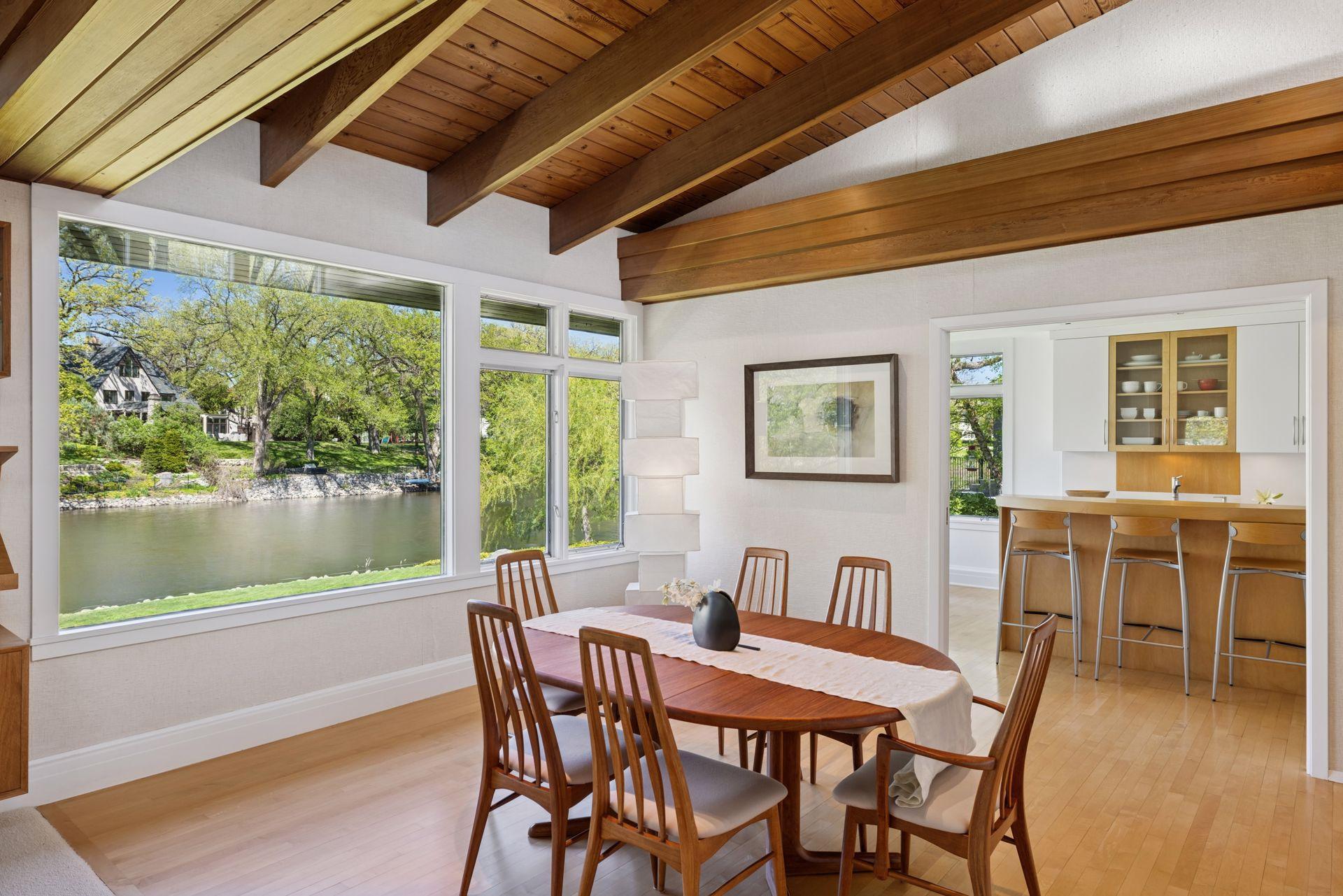 14. Dining Room with a View.jpg
