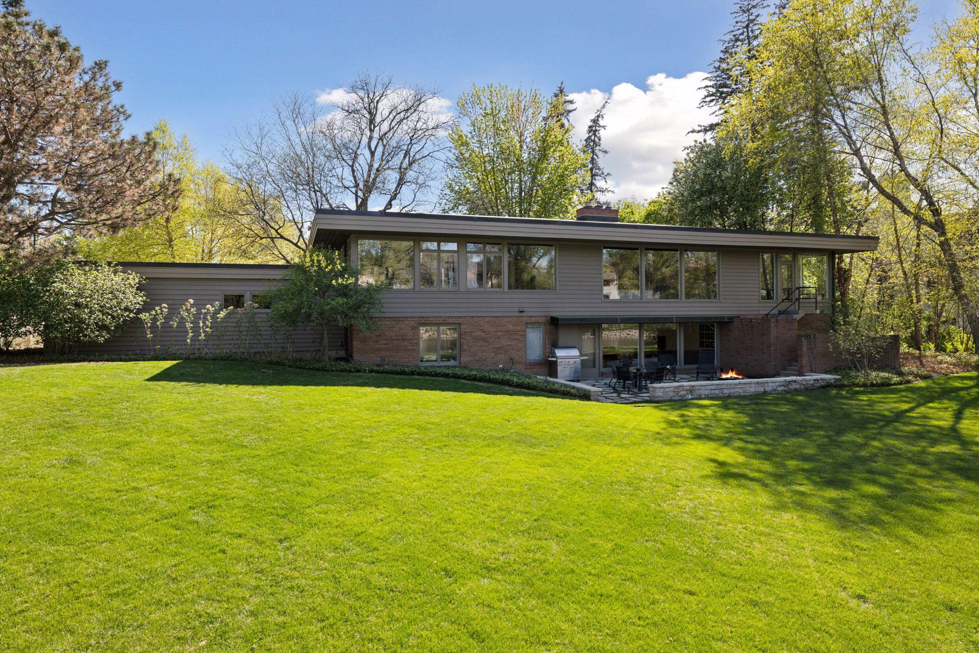 59. Back Yard.jpg