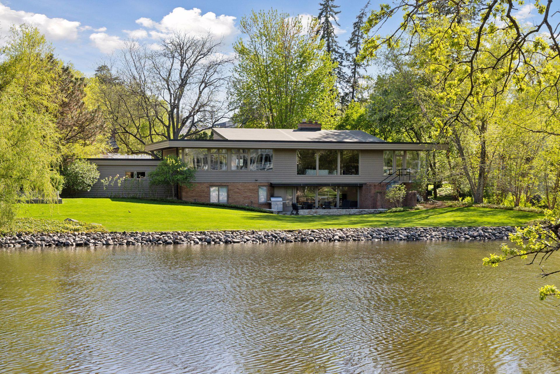 58. Creekside.jpg