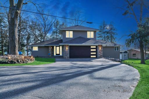 22290 Jason Avenue N, Forest Lake, MN 55025