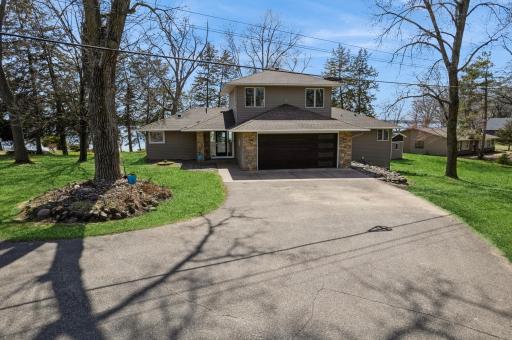 22290 Jason Avenue N, Forest Lake, MN 55025