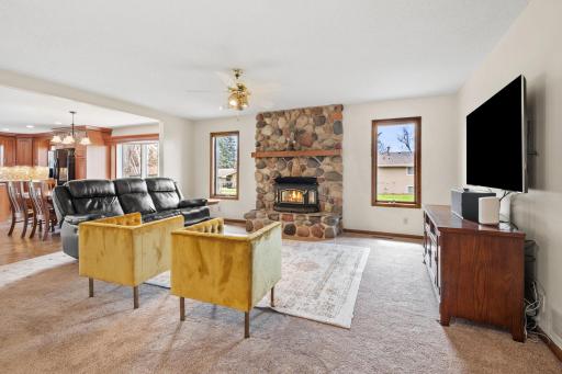 124 Twin Lake Boulevard, Little Canada, MN 55127