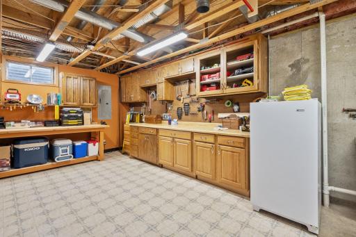 124 Twin Lake Boulevard, Little Canada, MN 55127