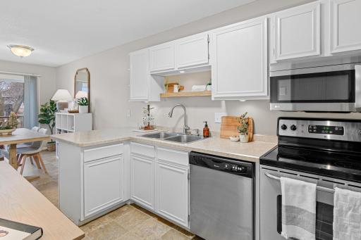 10724 Cavell Road, Minneapolis, MN 55438