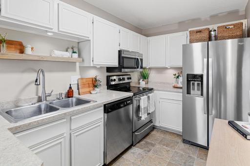 10724 Cavell Road, Minneapolis, MN 55438