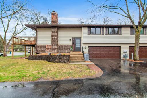 Turnkey townhome in high demand West Bloomington