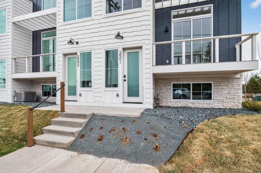 2501 Jansen Avenue, White Bear Lake, MN 55110