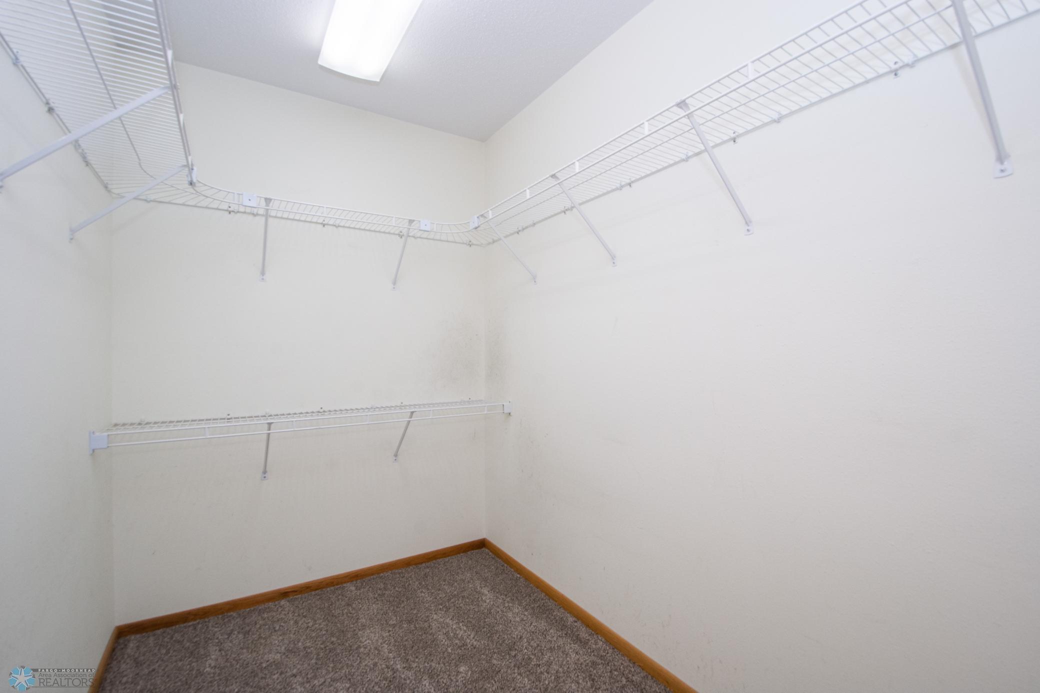 Walk in closet