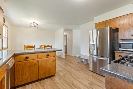 704 S 2nd Street, Marshall, MN 56258