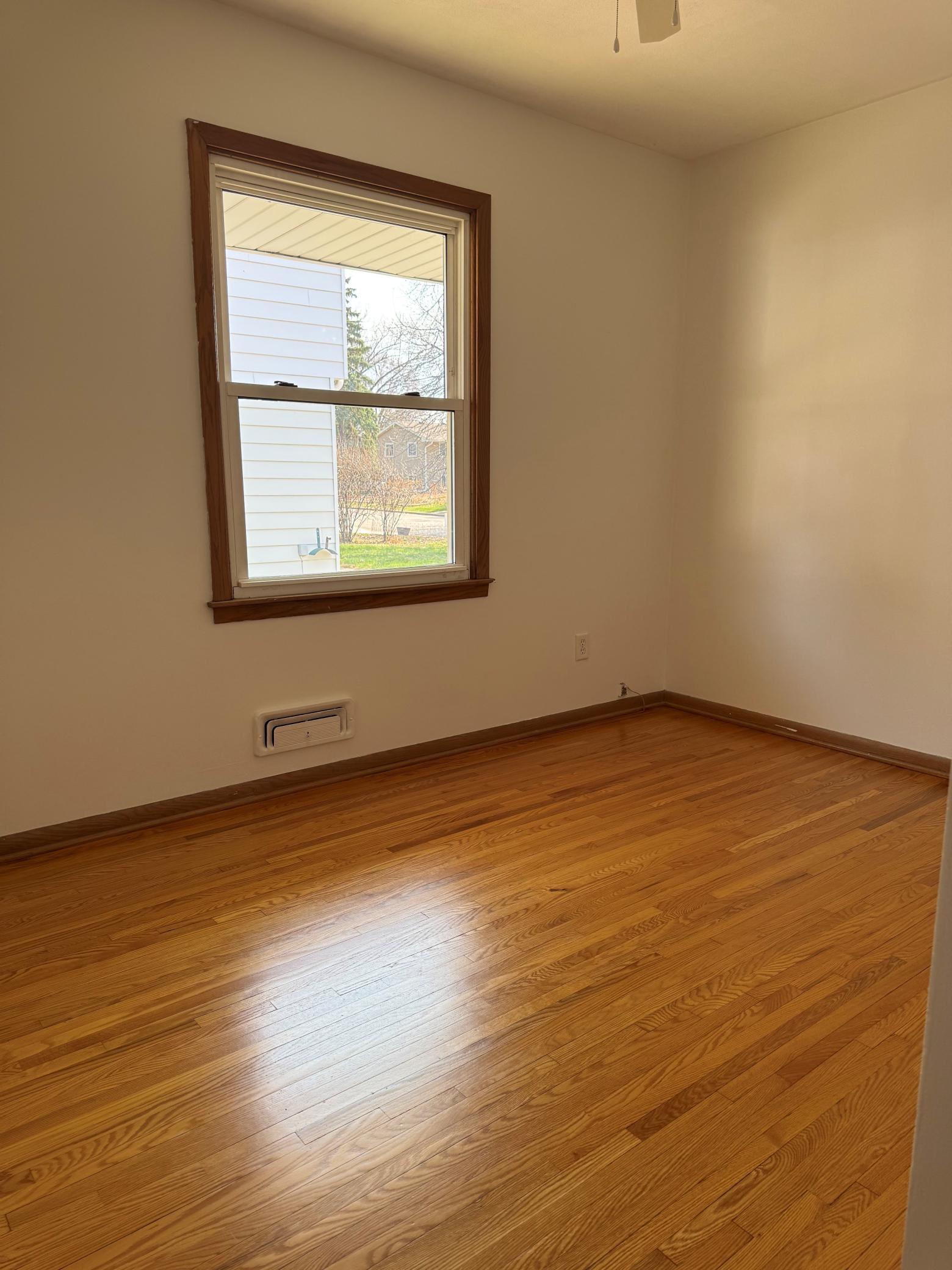 bedroom3.jpg
