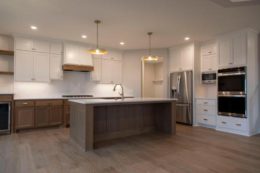 10361 Peony Lane, Maple Grove, MN 55311
