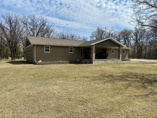 Photo for 102 Colony Drive S, Karlstad, MN 56732 - Listing #6707854 102 Colony Drive S, Karlstad, MN 56732