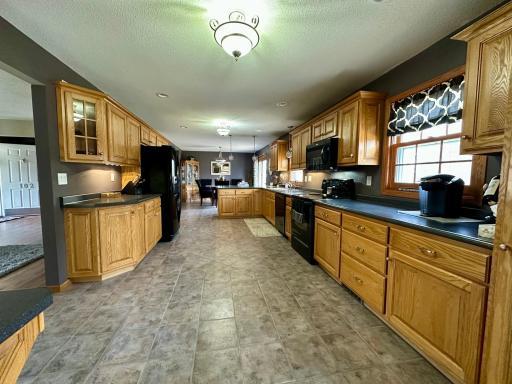 Photo for 102 Colony Drive S, Karlstad, MN 56732 - Listing #6707854 102 Colony Drive S, Karlstad, MN 56732