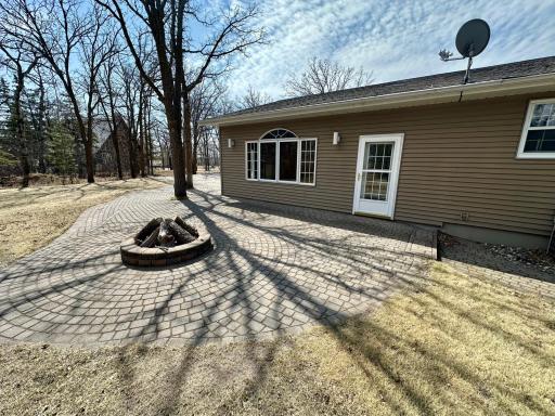 Photo for 102 Colony Drive S, Karlstad, MN 56732 - Listing #6707854 102 Colony Drive S, Karlstad, MN 56732