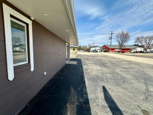 Photo for 103 Mckinley Avenue W, Karlstad, MN 56732 - Listing #6707925 103 Mckinley Avenue W, Karlstad, MN 56732